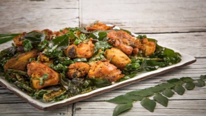 கிராமத்து ஸ்டைல் சிக்கன் சுக்கா – ரெஸ்டாரண்ட் ஸ்டைல் கிரிஸ்பி சுவையில்