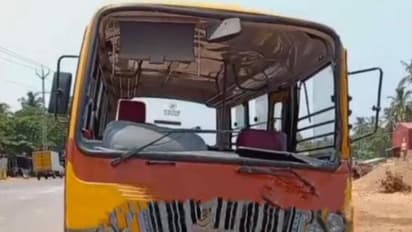 സ്കൂൾ ബസ് ലോറിക്ക് പിന്നിൽ ഇടിച്ച് അപകടം, 19 വിദ്യാർഥികൾക്ക് പരിക്ക്  