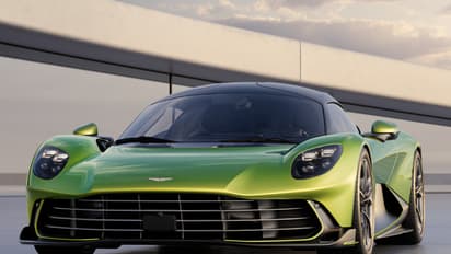 ആസ്റ്റൺ മാർട്ടിൻ വൽഹല്ല ഹൈബ്രിഡ് സൂപ്പർകാർ ഇന്ത്യയിലേക്ക്