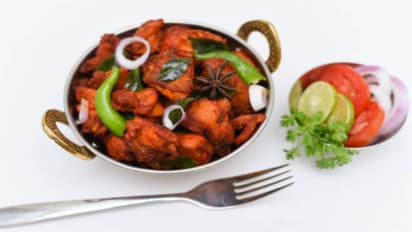 தென்னிந்தியாவின் புகழ்பெற்ற சிக்கன் 65 மிக கச்சிதமாக செய்வது எப்படி?