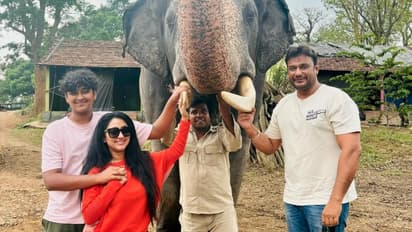 PHOTOS: 'ನನ್ನ ಹೆಂಡ್ತಿ ಕಿರಿಕ್‌ ಮಾಡ್ತಾ ಇದ್ರೆ ಮುದ್ದು ರಾಕ್ಷಸಿ ಅಂತಾನೇ ಕರಿತೀನಿ'; ನಟ ದರ್ಶನ್‌ ತೂಗುದೀಪ