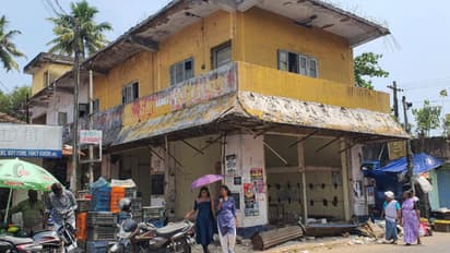 എതിർപ്പ് അവഗണിച്ച് പഴയ കെട്ടിടങ്ങൾ പൊളിച്ചു തുടങ്ങി; ബാലരാമപുരത്ത് രാജ്യാന്തര നിലവാരത്തിൽ മാർക്കറ്റ്