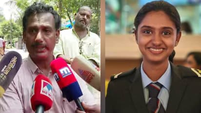 'മരിക്കുമ്പോൾ മകളുടെ അക്കൗണ്ടിൽ 80 രൂപ മാത്രം, മലപ്പുറം സ്വദേശി സാമ്പത്തിക ചൂഷണം നടത്തി', മേഘയുടെ പിതാവ്