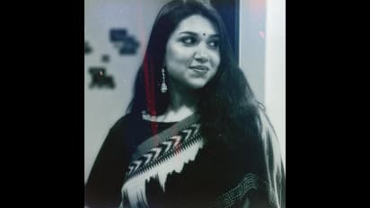 అక్కా నువ్వు అచ్చం మహాలక్ష్మినే... కిచ్చా సుదీప్ కూతురు ఫోటోలు వైరల్, నెటిజన్ల కామెంట్స్ 