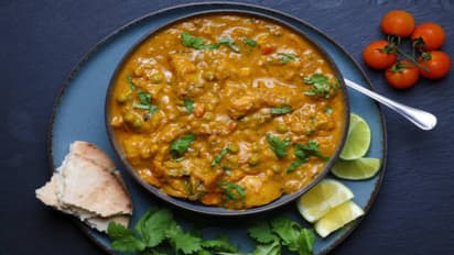 அசல் மெட்ராஸ் சிக்கன் கிரேவி வீட்டில் செய்வது எப்படி?