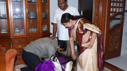 Photos: ಮುದ್ದಿನ ಮಗ, ಪತ್ನಿ, ಪಾಲಕರ ಜೊತೆ ನಿಖಿಲ್‌ ಕುಮಾರಸ್ವಾಮಿ ವೈಭವದ ಯುಗಾದಿ ಸಂಭ್ರಮ! 