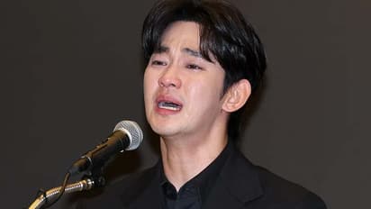 Netizens called Kim Soo Hyun, 'King Of Tears' after press met on Kim Sae Ron dating scandal