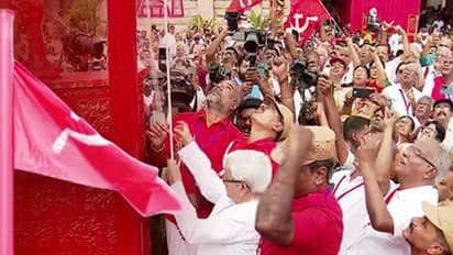 മധുരയിൽ ചെങ്കൊടിയേറി; സിപിഎം 24ാം പാർട്ടി കോൺഗ്രസിന് തുടക്കം, 'കേരള സർക്കാരിനെ പ്രതിരോധിക്കാൻ ആഹ്വാനം'