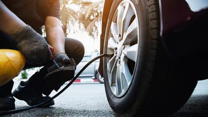 வெயில் அதிகமாயிடுச்சி கார் டயரில் இதையெல்லம் செக் பண்ணீங்களா? உயிருக்கே ஆபத்தாகிடும் பாஸ்