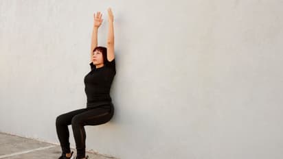 How to lose weight with wall pilates: 15-minute daily routine