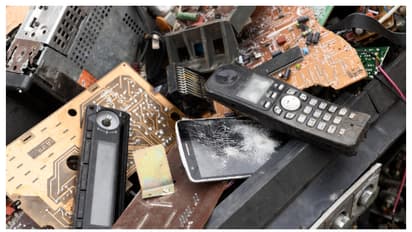 ഉപയോഗിച്ച് കഴിഞ്ഞ ഈ ഇലക്ട്രോണിക്സ് ഉപകരണങ്ങൾ വീട്ടിലുണ്ടെങ്കിൽ ഉടനെ മാറ്റിക്കോളൂ; കാരണം ഇതാണ് 