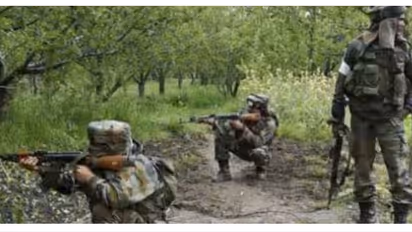 സുരക്ഷാസേനയും മാവോയിസ്റ്റുകളും തമ്മിൽ ഏറ്റുമുട്ടൽ; കൊല്ലപ്പെട്ടത് 8 പേർ, തിരച്ചിൽ തുടരുന്നു