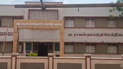 10-ம் வகுப்பு தேர்வு! தாய்க்கு பதில் தேர்வு எழுதிய 28 வயது மகள்! சிக்கியது எப்படி? பரபரப்பு தகவல்!