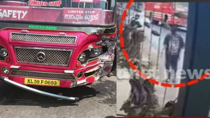 ബൈക്കിൽ ഇടിച്ച് റോഡിലൂടെ വലിച്ചിഴച്ചു, അമിതവേഗം വ്യക്തമാക്കി ദൃശ്യങ്ങൾ, 'സേഫ്റ്റി' ഡ്രൈവർക്കെതിരെ കേസ്