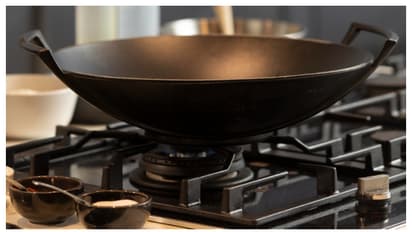 ഗ്യാസ് സ്റ്റൗ സുരക്ഷിതമായി ഉപയോഗിക്കാം; ഈ അബദ്ധങ്ങൾ ഒഴിവാക്കാം