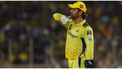 ചെന്നൈയെ ഇനി ധോണി നയിക്കും; വീണ്ടും നായകനായി 'തല'; ഗെയ്ക്വാദിന് സീസൺ നഷ്ടമാകും