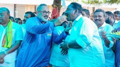 ವಕ್ಫ್ ತಿದ್ದುಪಡಿ ಮಸೂದೆ ಅಂಗೀಕಾರ; ಕೇರಳದಲ್ಲಿ ರಾಜೀವ್ ಚಂದ್ರಶೇಖರ್ ನೇತೃತ್ವದಲ್ಲಿ ಜನರು ಬಿಜೆಪಿ ಸೇರ್ಪಡೆ