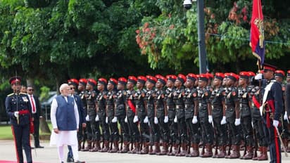 PM Modi receives historic guard of honour in Sri Lanka, meets President Dissanayake in Colombo (WATCH)