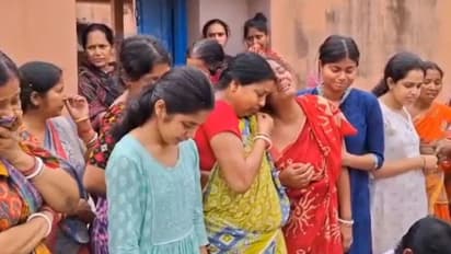 ಸುಪ್ರೀಂ ಕೋರ್ಟ್ ತೀರ್ಪಿನ ಬೆನ್ನಲ್ಲೇ ಕೆಲಸ ಕಳೆದುಕೊಂಡ ಮಗ-ಸೊಸೆ; ಶಾಕ್ನಿಂದ ತಾಯಿ ಸಾವು!