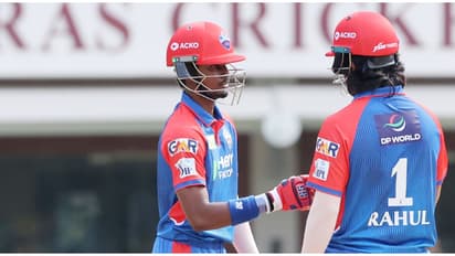 ഓപ്പണറായി മടങ്ങിയെത്തി രാഹുൽ; പവർ പ്ലേയിൽ ചെന്നൈയെ കടന്നാക്രമിച്ച് പോറൽ