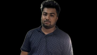 'റഷ്യൻ വിസ, വൻ ശമ്പളം'; 60 ലേറെ പറ്റിച്ച് മലപ്പുറം സ്വദേശി 1 കോടി തട്ടി, ബെൻസ് കാറടക്കം വാങ്ങി കറക്കം, പിടിയിൽ