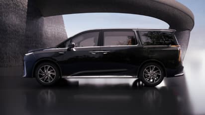 ആഡംബരത്തിന്‍റെ പുതിയ മുഖവുമായി ചൈനീസ് കമ്പനി, ടൊയോട്ട വെൽഫയറും കിയ കാർണിവലുമൊക്കെ പാടുപെടും!