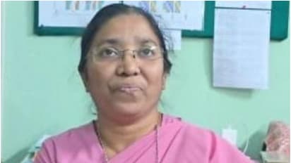 'വിദ്യാർഥിനിയെ മതപരിവര്ത്തനം നടത്താന് ശ്രമിച്ചു', ഹോളി ക്രോസ് പ്രിന്സിപ്പാൾ സിസ്റ്റര് ബിന്സിക്കെതിരെ കേസ്