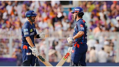 കൊൽക്കത്തയുടെ തട്ടകത്തിൽ ലക്നൗവിന് മികച്ച തുടക്കം; പവര് പ്ലേയിൽ വിക്കറ്റ് കളയാതെ 59 റൺസ്