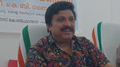 'ഷെയിം ഷെയിം, തൊപ്പിയെ പറ്റി പറഞ്ഞാൽ തൊപ്പിയല്ലേ എനിക്കെതിരെ സമരം ചെയ്യേണ്ടത്?' ഗണേഷ് കുമാർ