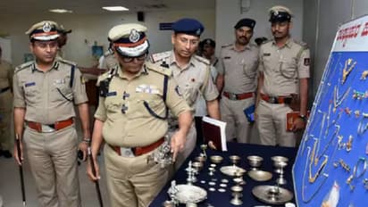 ಹೊಸ ಮನೆಗೆ ಕನ್ನ ಹಾಕಿದ್ದ ನೇಪಾಳಿ ಗ್ಯಾಂಗ್ ಸೆರೆ: ₹50 ಲಕ್ಷ ಮೌಲ್ಯದ ಚಿನ್ನಾಭರಣ, 4.5 ಕೆಜಿ ಬೆಳ್ಳಿ, 2 ಮೊಬೈಲ್ ವಶ