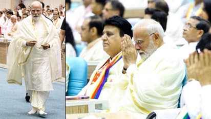PM Modi attends Navkar Mahamantra Divas barefoot, sits among devotees; See PICS