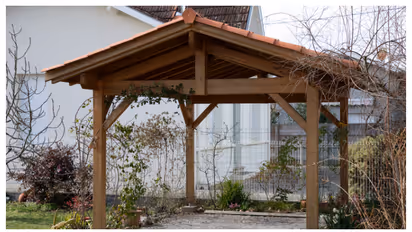 വീടിന് കാർ പോർച്ച് പണിയുമ്പോൾ ഈ കാര്യങ്ങൾ ശ്രദ്ധിക്കാതെ പോകരുതേ