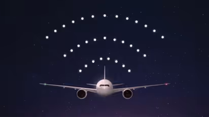 വിമാനങ്ങളിൽ അതിവേഗ ഇന്റർനെറ്റ്‌; ഖത്ത​ർ എ​യ​ർ​വേ​സ് സ്റ്റാ​ർ​ലി​ങ്ക് ഇ​ൻ​സ്റ്റ​ലേ​ഷ​ൻ അ​വ​സാ​ന ഘ​ട്ട​ത്തി​ൽ