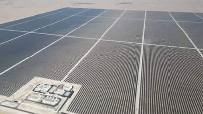 വരുന്നത് ലോകത്തിലെ ഏറ്റവും വലിയ സൗരോര്ജ നിലയം, നിര്മാണം തുടങ്ങാനൊരുങ്ങി ഖത്തർ