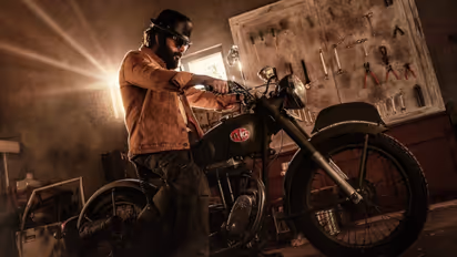 പുതുസംവിധായകരേ..ധൈര്യമുണ്ടോ? എങ്കിൽ മമ്മൂക്കയുടെ അടുത്തേക്ക് പോകൂ..; പ്രമുഖ ട്രാക്കർ