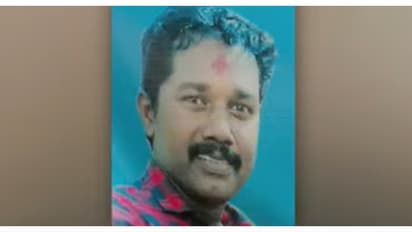 ജോലി കഴിഞ്ഞ് വീട്ടിലേക്ക് മടങ്ങവേ നായ കുറുകെ ചാടി, നിയന്ത്രണം വിട്ട ബൈക്ക് മതിലിലിടിച്ച് യുവാവിന് ദാരുണാന്ത്യം