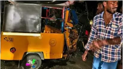 ബൈക്ക് വാങ്ങിയത് ആഘോഷിക്കാൻ മൂന്ന് സുഹൃത്തുക്കളോടൊപ്പം കന്നിയാത്ര; ഓട്ടോറിക്ഷയിൽ ഇടിച്ച് മൂന്ന് പേർ മരിച്ചു