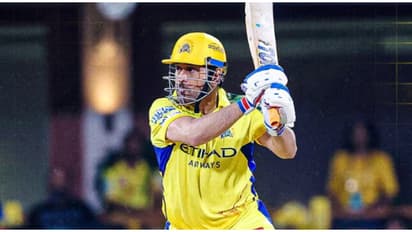 മറ്റൊരു റെക്കോർഡ് കൂടി സ്വന്തമാക്കി ധോണി; ഐപിഎല്ലിലെ ഏറ്റവും പ്രായമേറിയ ക്യാപ്റ്റൻ