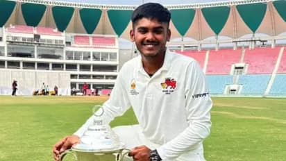 പൃഥ്വി ഷാ അല്ല! റുതുരാജിന് പകരക്കാരനായി വരുന്നത് മുംബൈയുടെ 17കാരന്‍