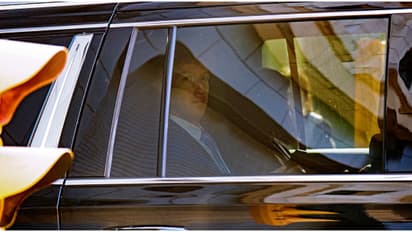 ഇന്‍സ്റ്റയും വാട്ട്സാപ്പും വിൽക്കേണ്ടിവരുമോ? സക്കർബർഗിന് അതിനിർണായകം വിശ്വാസ വഞ്ചനാ കേസിലെ വിചാരണ തുടരുന്നു