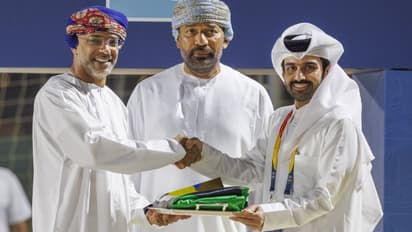 ബീച്ച് ഗെയിംസ്: മിന്നും പ്രകടനവുമായി ഖത്തർ, ആതിഥേയ പതാക ഏറ്റുവാങ്ങി