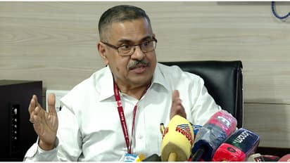 ഐപിഎസ് ഉദ്യോഗസ്ഥൻ്റെ നേതൃത്വത്തിലുള്ള സംഘം ​ഗൂഢാലോചന അന്വേഷിപ്പിക്കണം;മുഖ്യമന്ത്രിക്ക് കത്ത് നൽകി കെഎം എബ്രഹാം