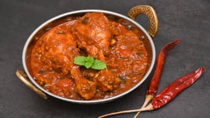Food Recipe – Delicious Kerala chicken curry to  try and enjoy today