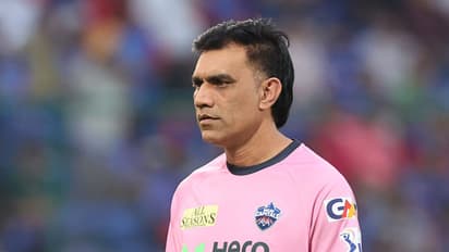 Munaf Patel: রাজস্থান রয়্যালসের বিরুদ্ধে ম্যাচে দিল্লি ক্যাপিটালসের বোলিং কোচের জরিমানা, কারণ কী?