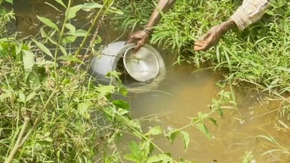 Kodagu: ವಾಸನೆ ಸಹಿತ ಹಳದಿ ಬಣ್ಣ ಕೊಳಚೆ ನೀರೇ ಕಟ್ಟೆಹಾಡಿ ಜನರಿಗೆ ಜೀವಜಲ!