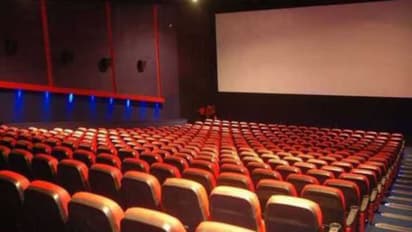 ബജറ്റ് 70 കോടി, നേടിയത് 2000 കോടിയിലധികം, ആരുണ്ട് ആ വമ്പൻ ഹിറ്റിനെ മറികടക്കാൻ?