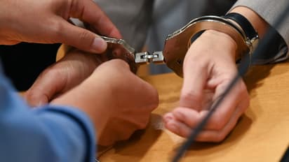 വസ്ത്രം മാറ്റാൻ സഹായിക്കാമെന്ന വ്യാജേന കഴുത്തുഞെരിച്ചു, 8 വയസ്സുകാരിയെ കൊന്ന് മുത്തശ്ശി, സംഭവം യുഎഇയിൽ 