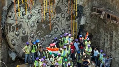 Mumbai Metro Line 7A மும்பைவாசிகளின் 60 நிமிட பயண நேரத்தை குறைக்கும் அற்புத திட்டம்!!