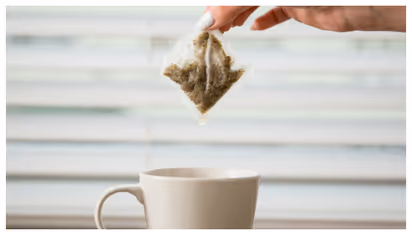 ഉപയോഗം കഴിഞ്ഞ ടീ ബാഗുകൾ കളയേണ്ട; ഇങ്ങനെയും ഉപയോഗിക്കാം 