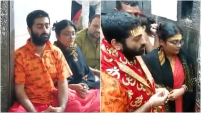 মহাকালের ভক্ত: স্ত্রীকে সঙ্গে নিয়ে মহাকাল মন্দির দর্শন অরিজিৎ সিংয়ের